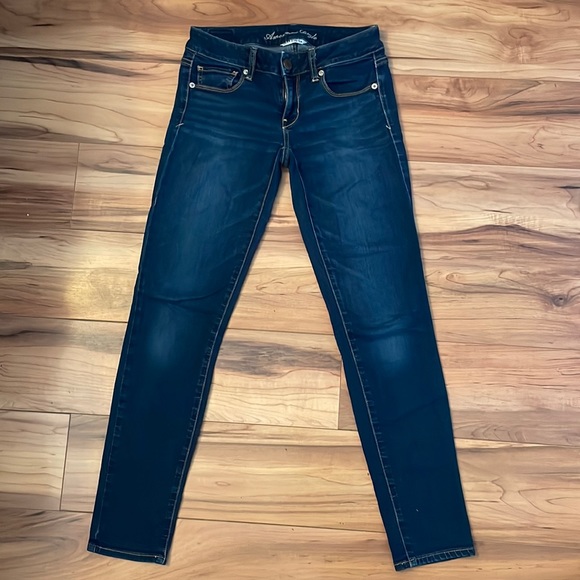 American Eagle Stretch Skinny Jeans Size 2 - Picture 1 of 6